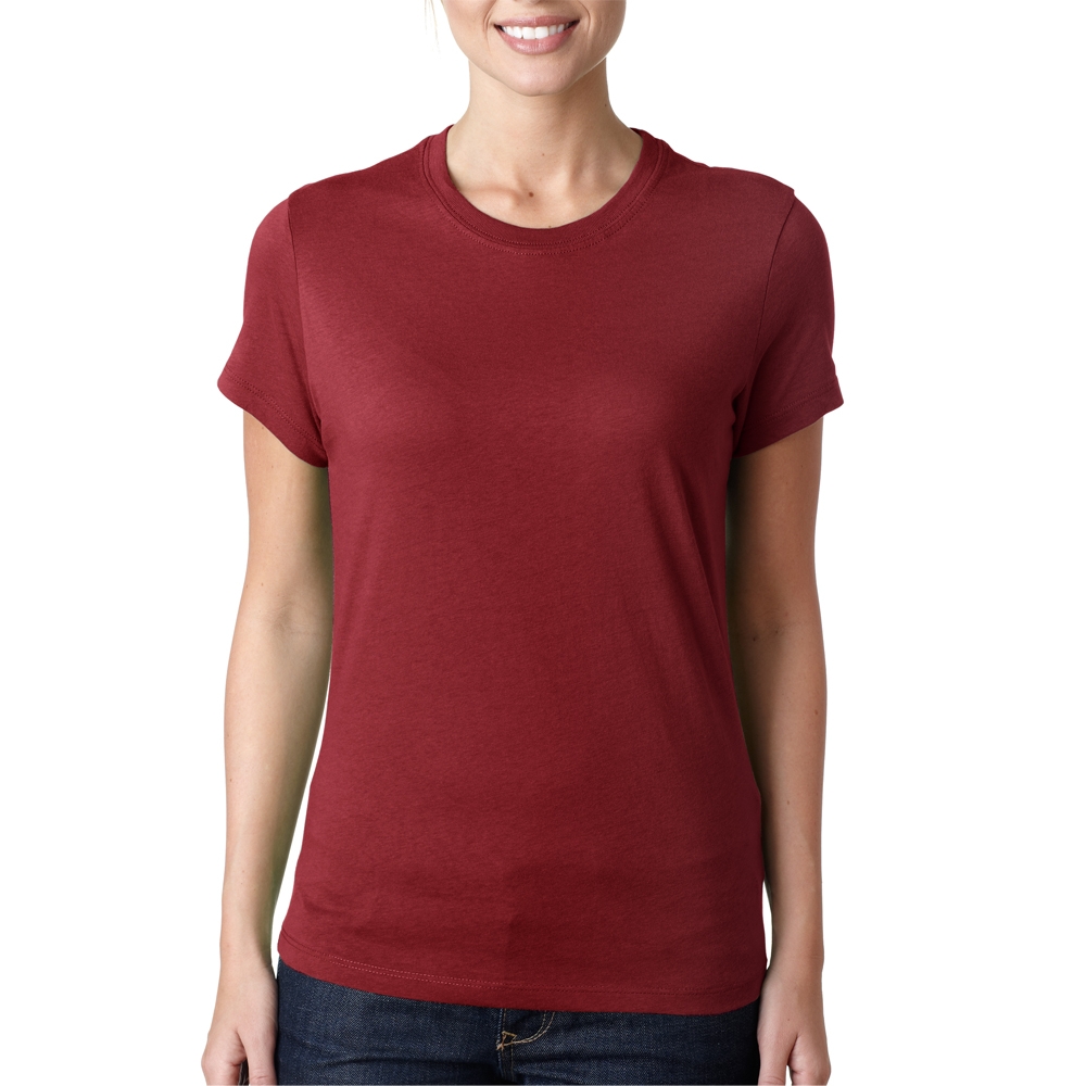 T shirt red. Красная футболка женская. Женщина в красной футболке. Красная майка женская. Футболка красная 6004.